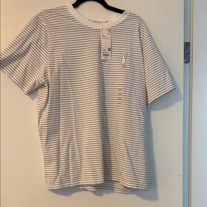 Miffy x Uniqlo tshirt